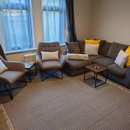 Newly Renovated 2-Bed Bungalow Bath Ngoại thất bức ảnh